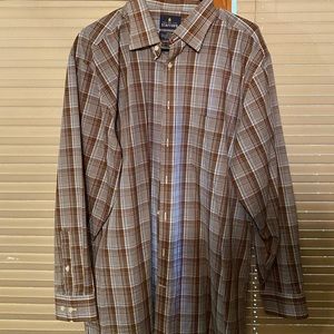Stafford men’s shirt long sleeve brown neck 17 length 34/35